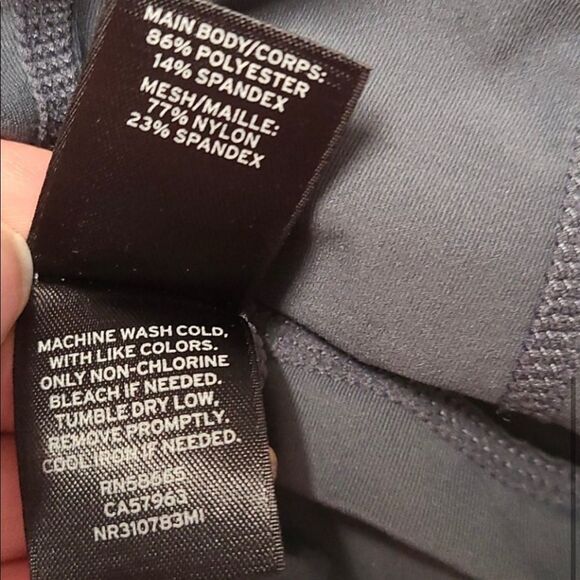 NWOT Zella Gray Sunny Run Athletic Top - Picture 6 of 6